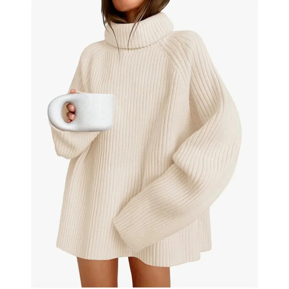 Zesica Sweaters - Women's Zesica White Sweater S